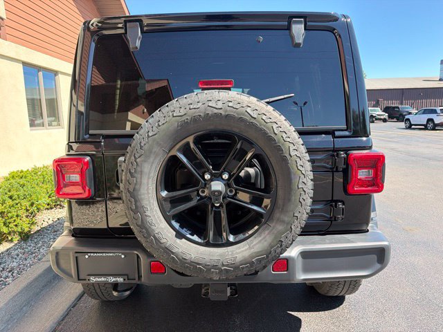 Certified 2021 Jeep Wrangler Unlimited Sahara AWD/4WD image 14