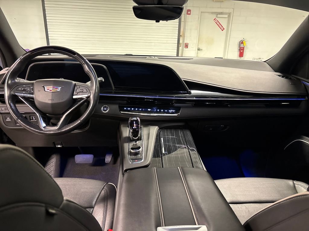 Certified 2024 Cadillac Escalade Sport image 32