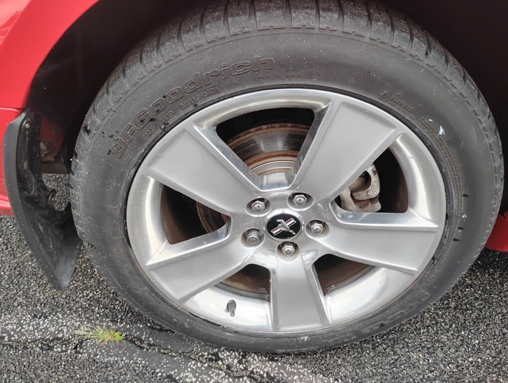 Used 2006 Ford Mustang GT Premium RWD image 23