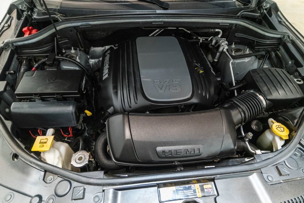 Used 2023 Dodge Durango R/T AWD/4WD image 38