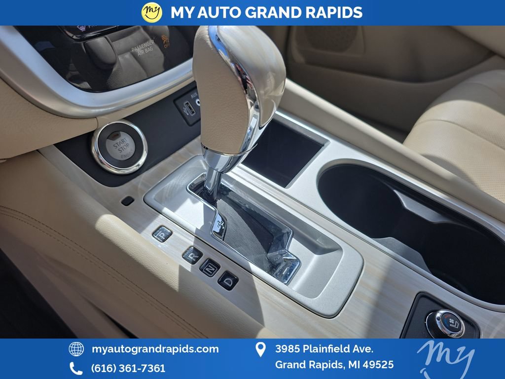 Used 2018 Nissan Murano Platinum w/ Cargo Package AWD/4WD image 25