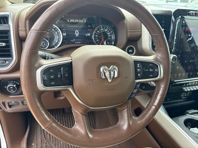 Used 2019 RAM 1500 Laramie AWD/4WD image 11