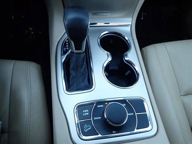 Used 2016 Jeep Grand Cherokee Limited w/ Trailer Tow Group IV image 22