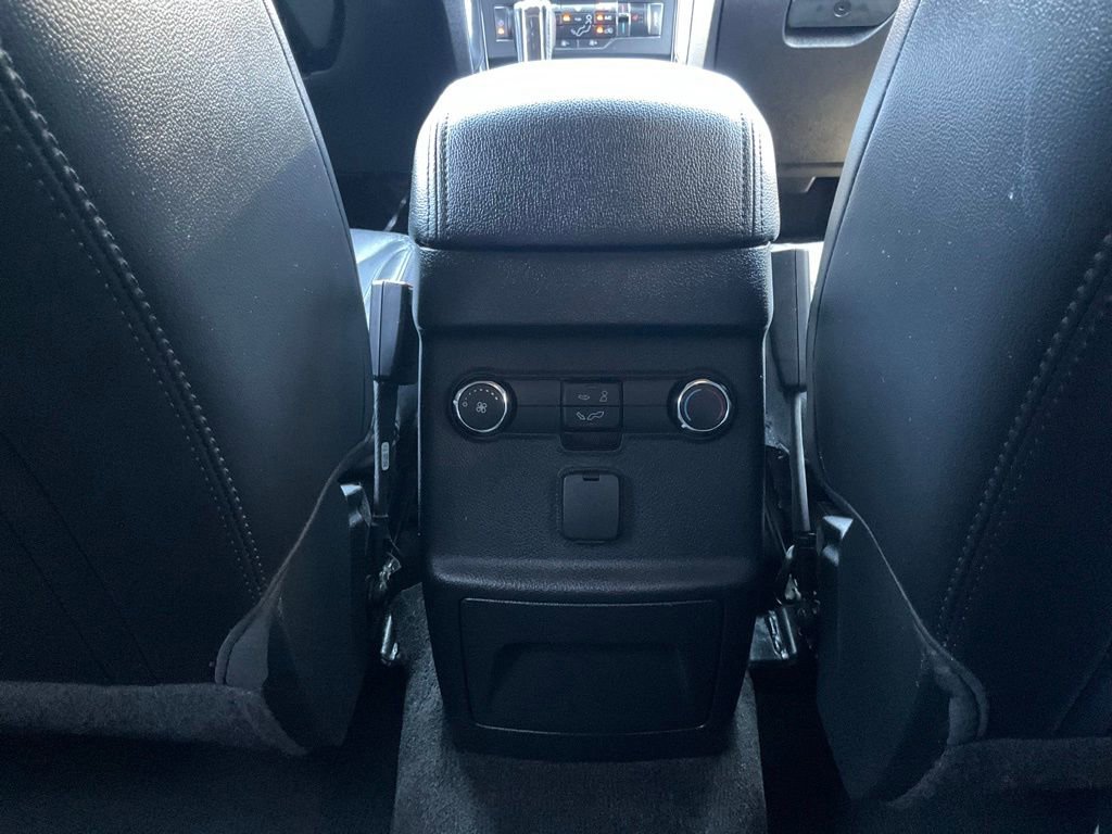 Used 2017 Ford Explorer XLT w/ Equipment Group 202A image 22