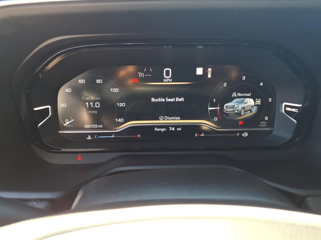 Used 2022 GMC Yukon XL Denali AWD/4WD image 18