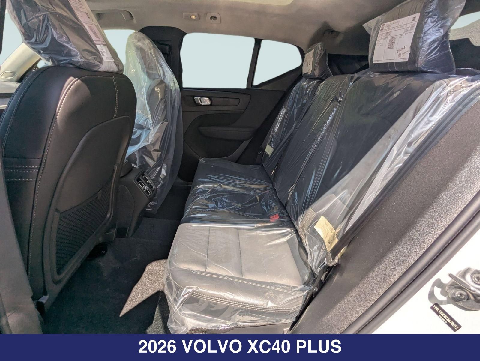 New 2026 Volvo XC40 B5 Plus w/ Protection Package Premier AWD/4WD image 20