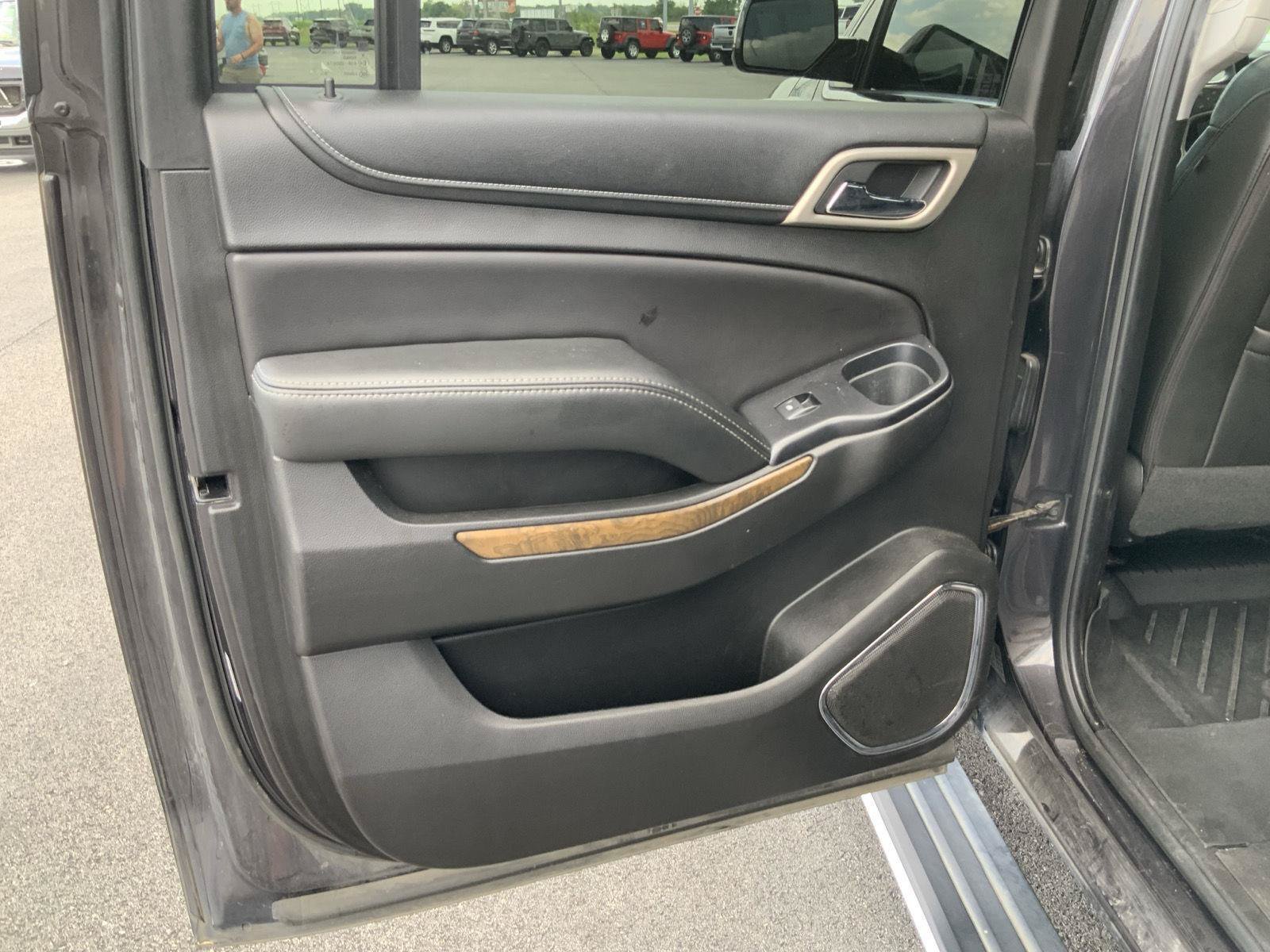 Used 2018 GMC Yukon XL Denali w/ Denali Ultimate Package AWD/4WD image 55