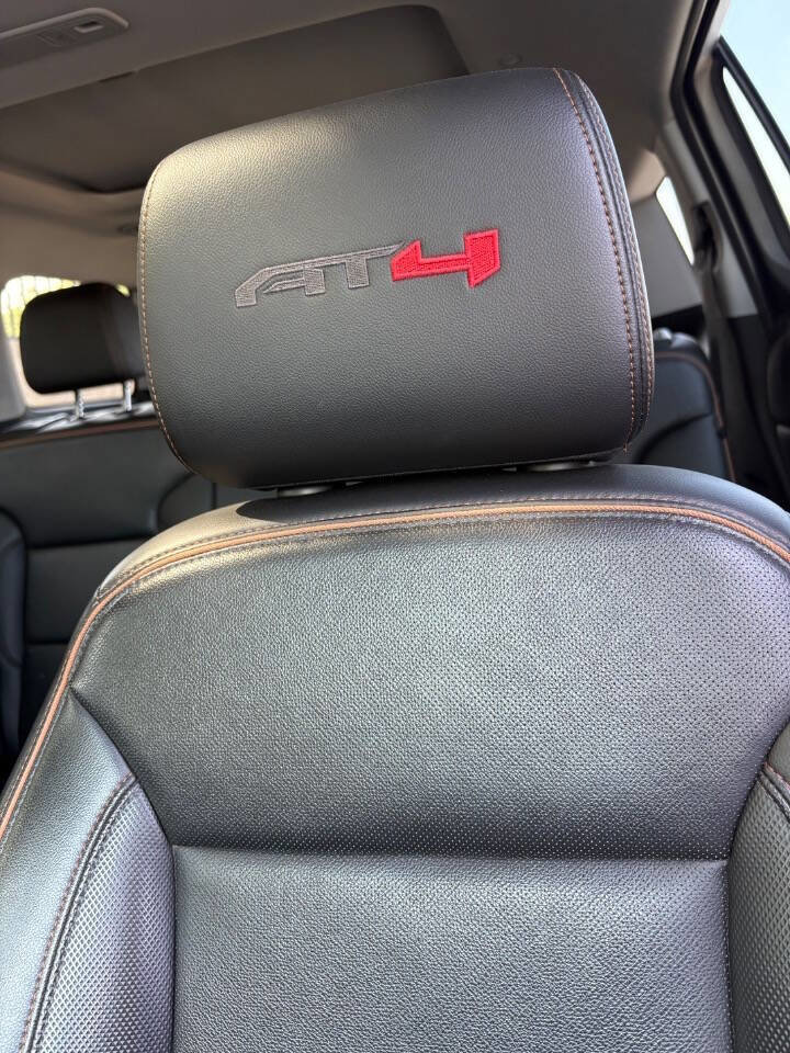 Used 2021 GMC Acadia AT4 w/ Technology Package AWD/4WD image 31