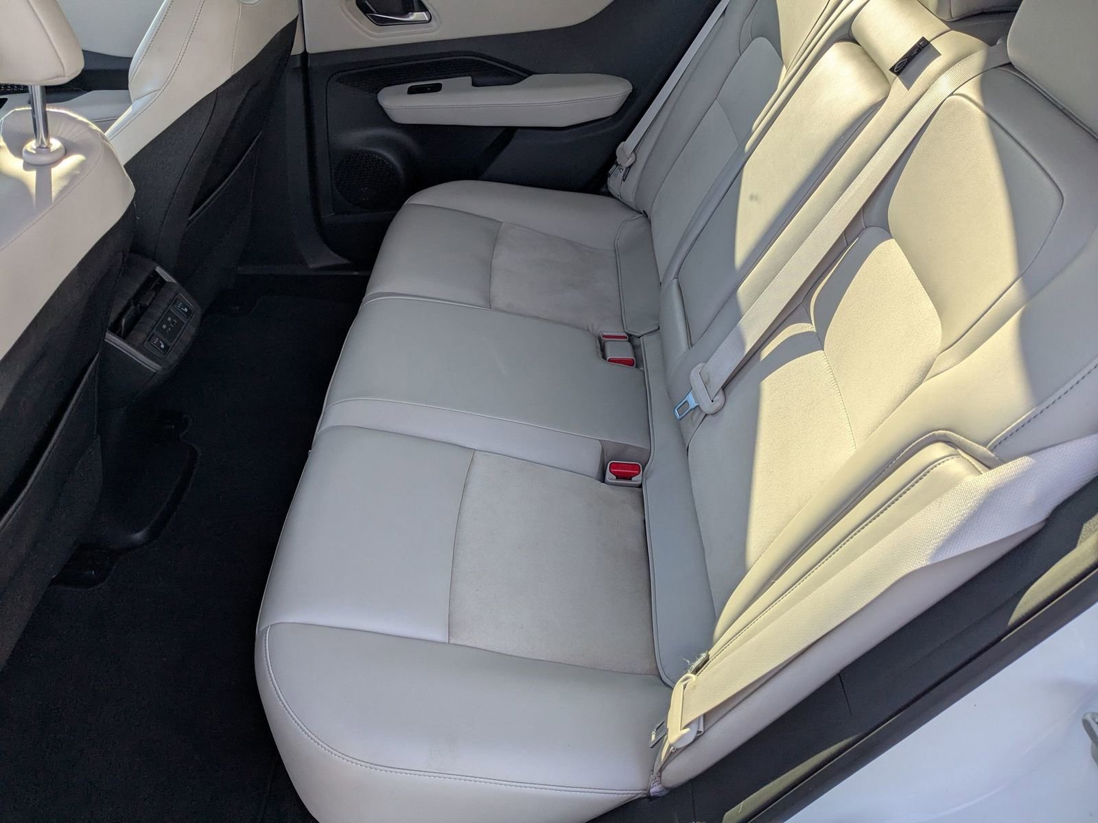 Used 2023 Nissan Ariya ENGAGE e-4ORCE image 28