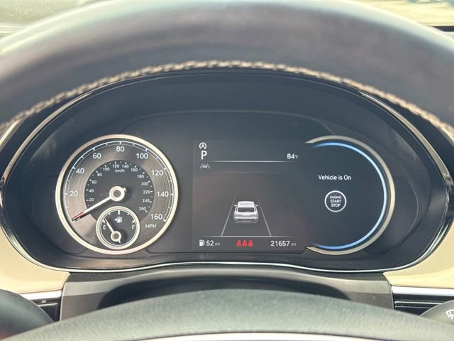 Used 2024 Genesis GV70 2.5T w/ Select Package image 17