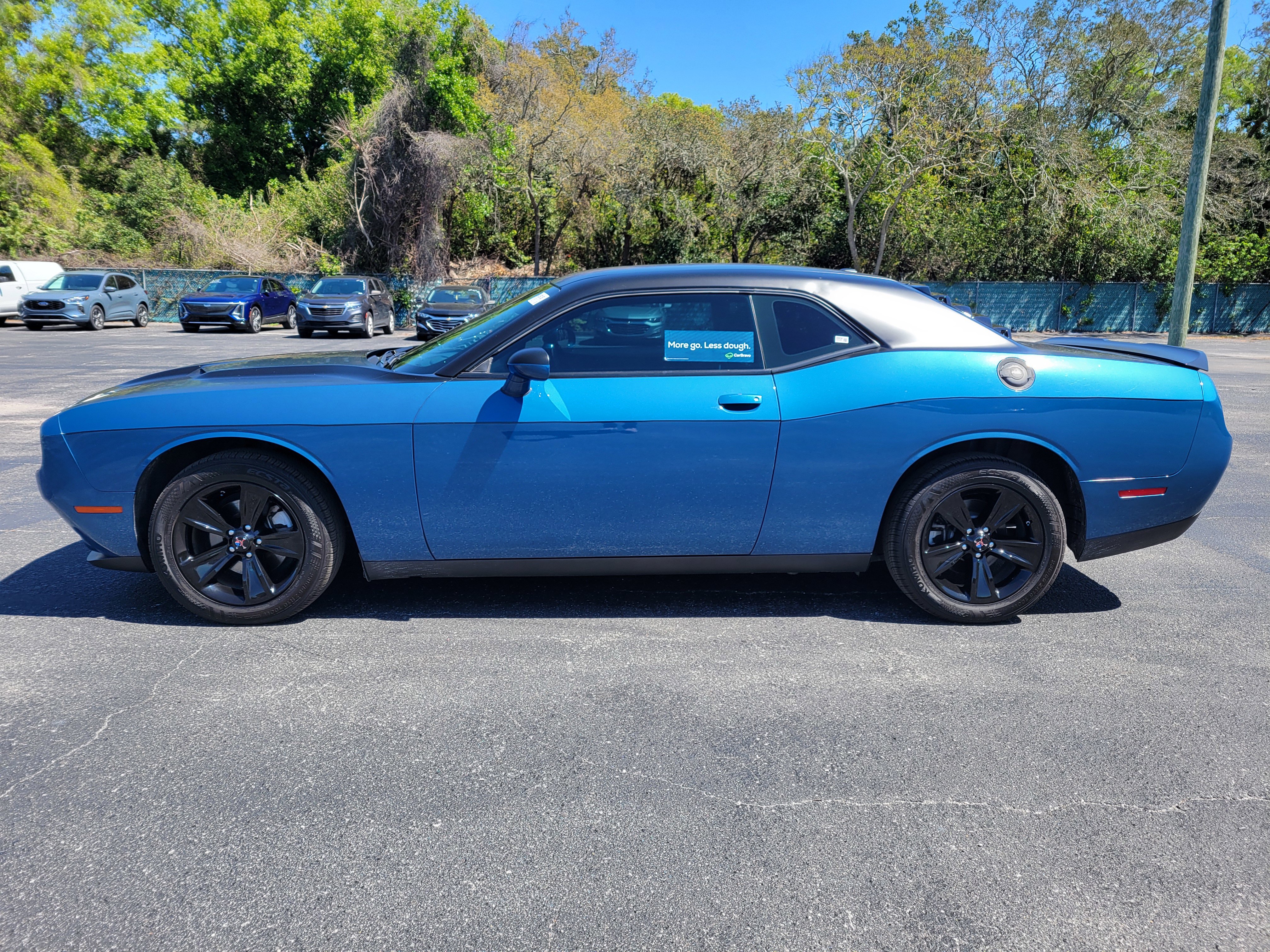 Used 2023 Dodge Challenger SXT image 9
