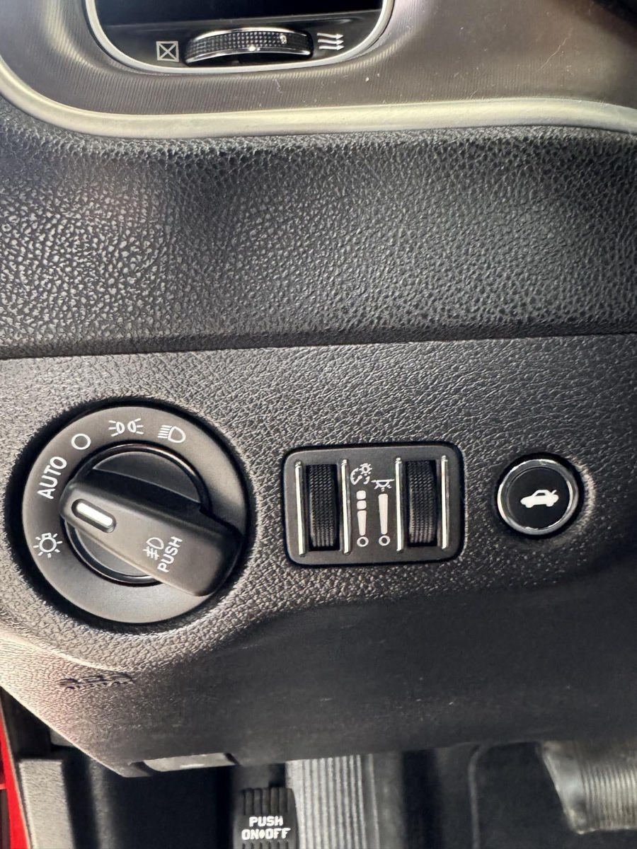 Used 2022 Dodge Charger GT RWD image 11