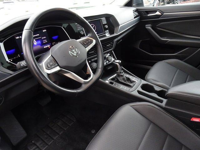 Used 2022 Volkswagen Jetta SE image 14