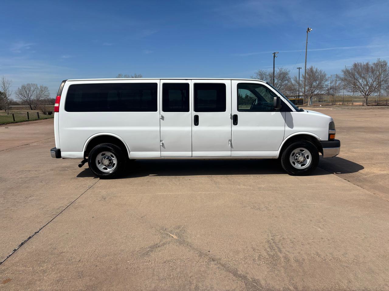 Used 2014 Chevrolet Express 3500 LT w/ LT Preferred Equipment Group image 20
