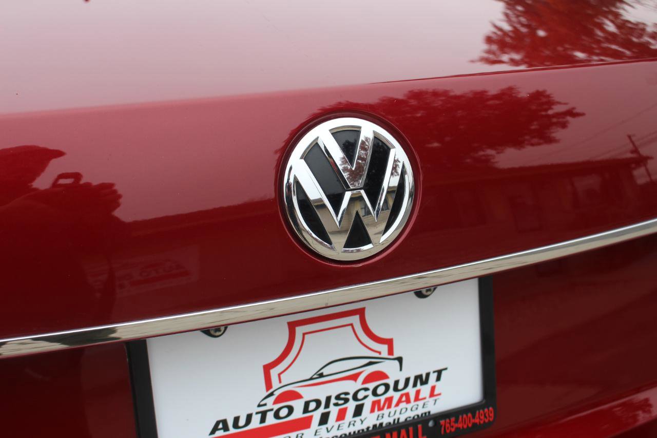 Used 2017 Volkswagen Passat 1.8T SE image 42