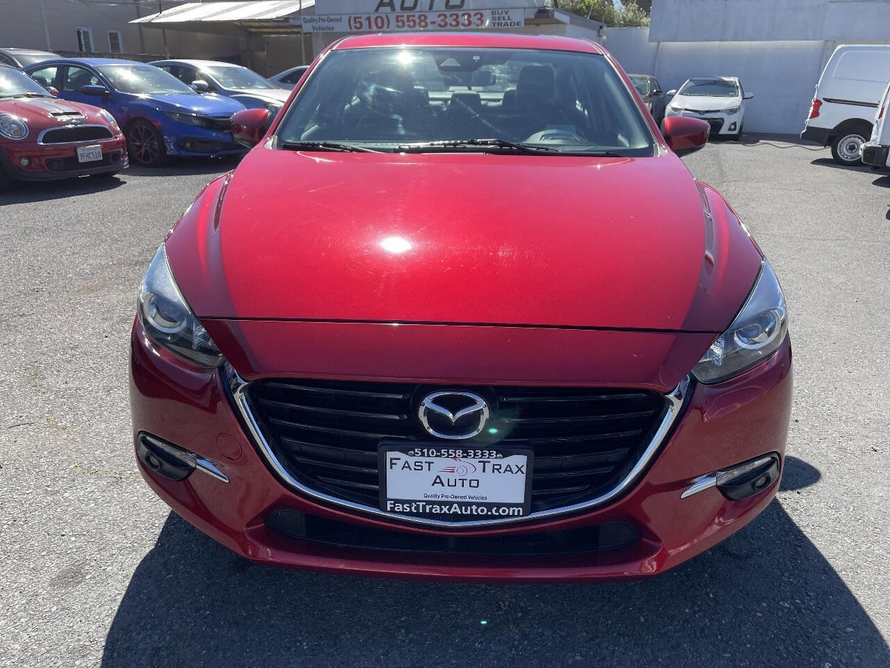 Used 2017 MAZDA MAZDA3 Grand Touring image 5