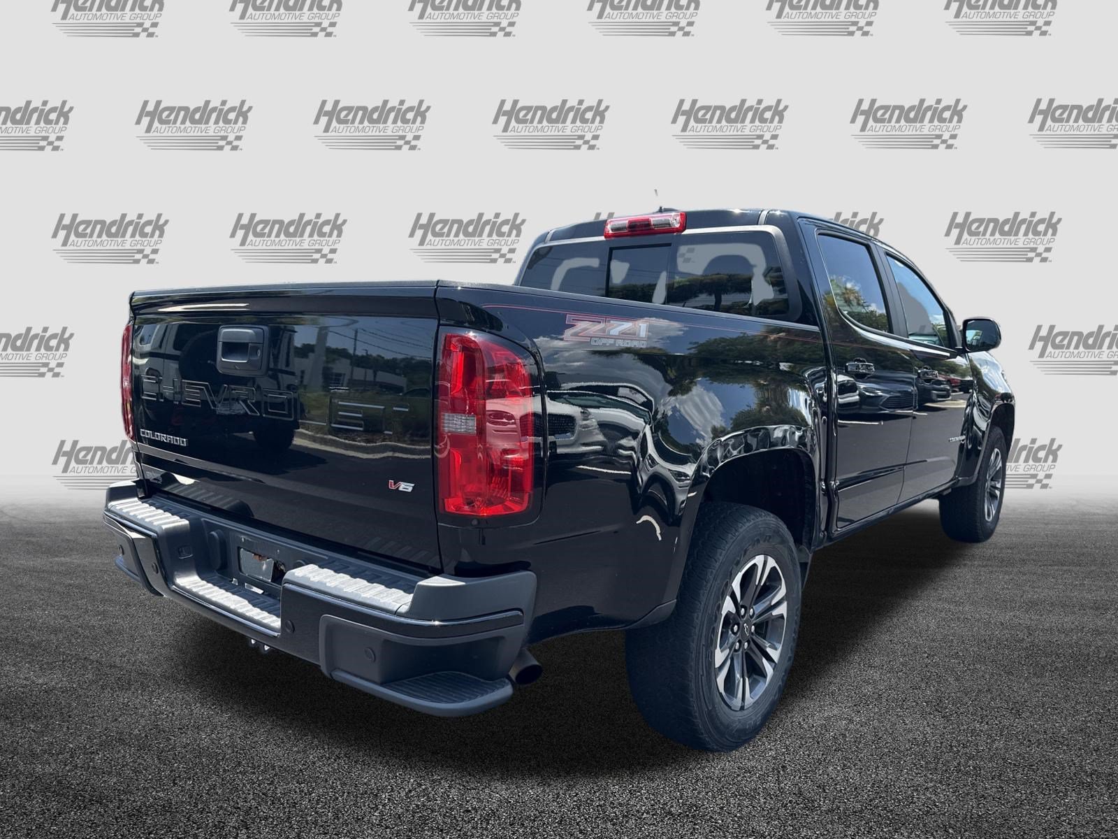 Used 2022 Chevrolet Colorado Z71 AWD/4WD image 12