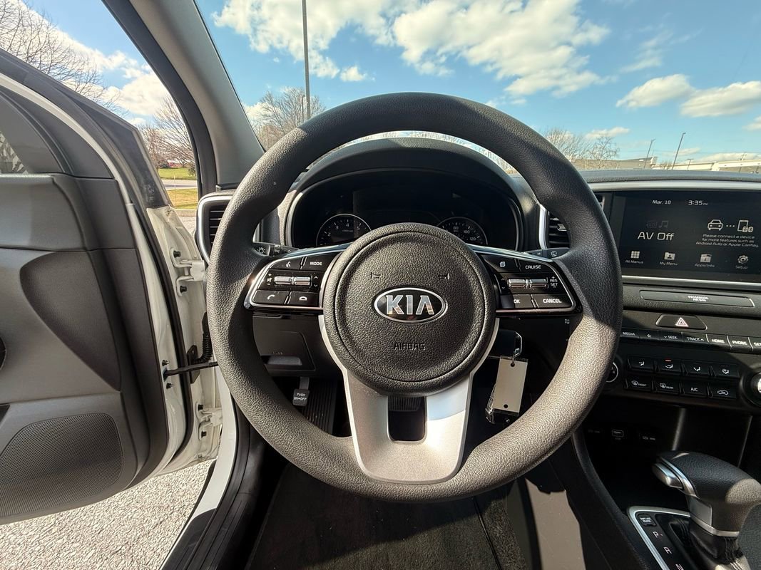 Used 2022 Kia Sportage LX FWD image 19