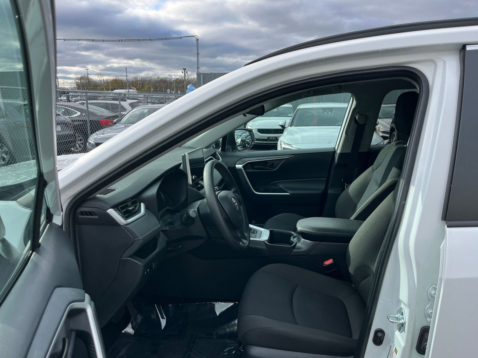 Used 2025 Toyota RAV4 LE image 26