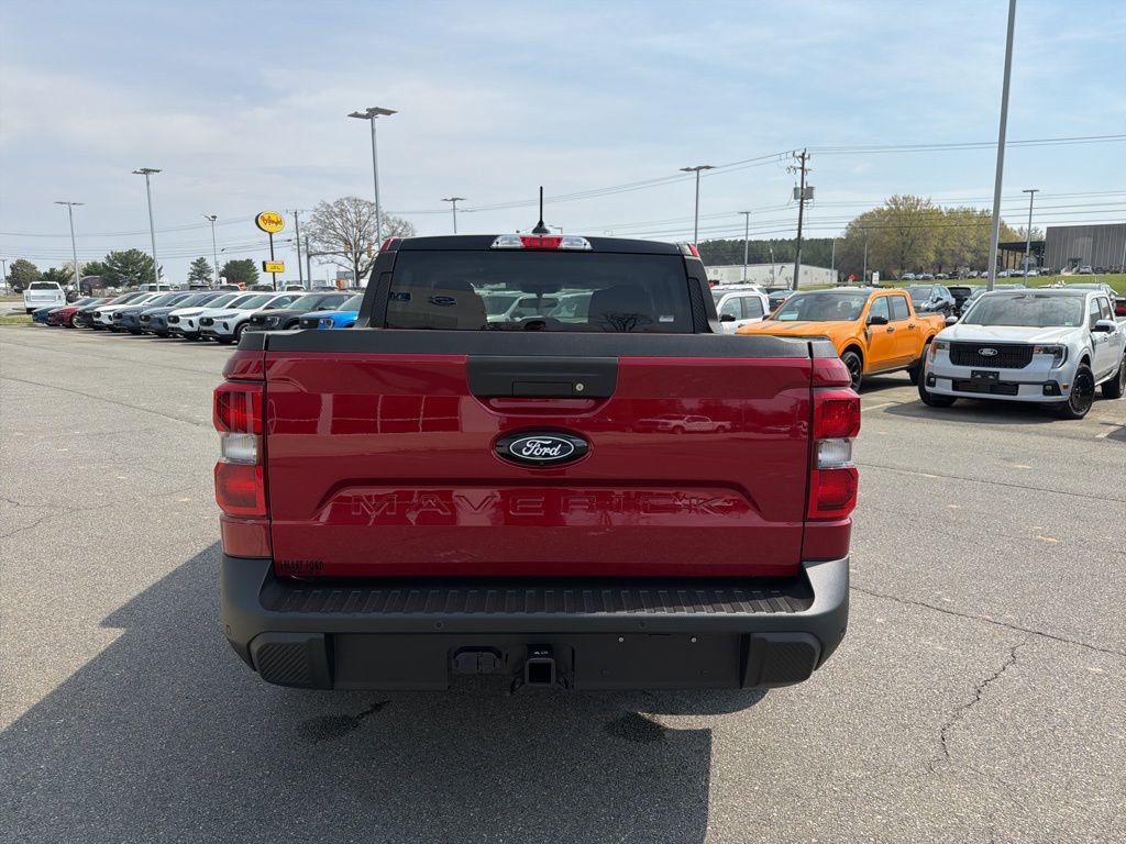 New 2026 Ford Maverick XLT image 4