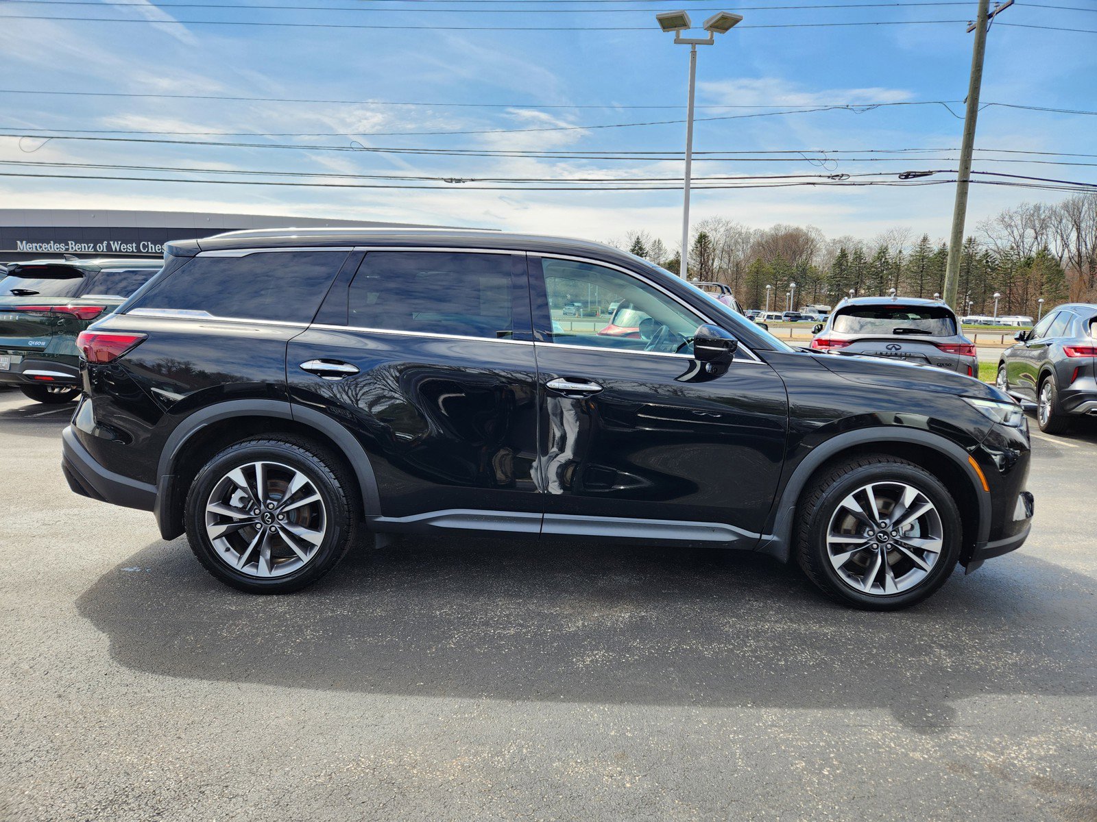 Used 2023 INFINITI QX60 Luxe image 6