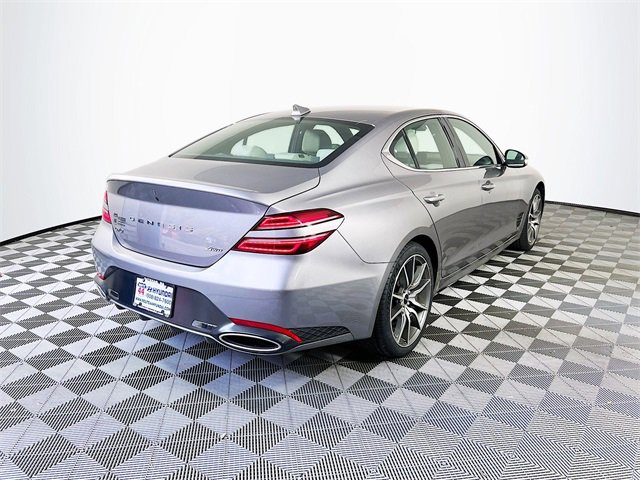 Used 2024 Genesis G70 2.5T image 5
