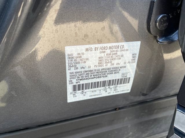 Used 2023 Ford Explorer XLT w/ Equipment Group 202A AWD/4WD image 27