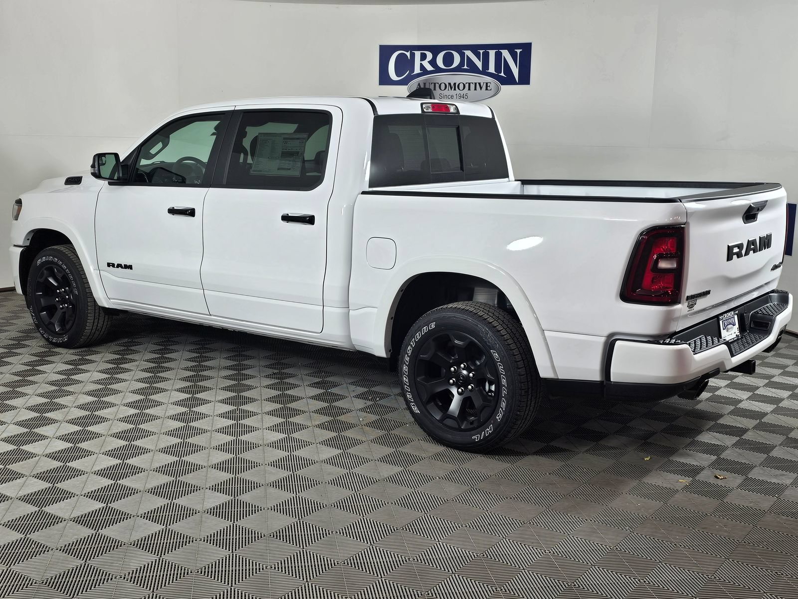 New 2026 RAM 1500 Big Horn AWD/4WD image 3