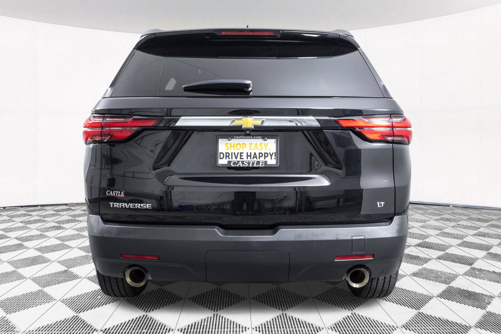 Used 2023 Chevrolet Traverse LT FWD image 17