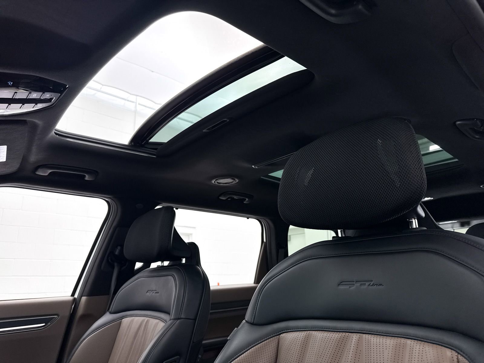 Used 2024 Kia EV9 GT-Line image 3