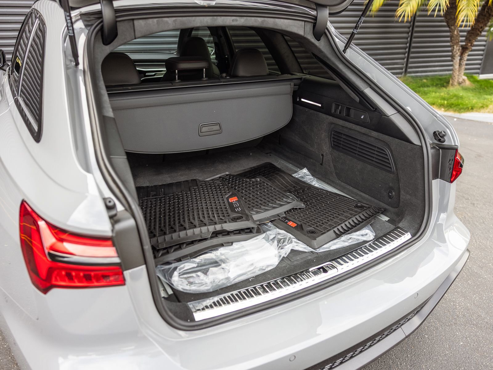 Used 2026 Audi RS 6 performance image 30
