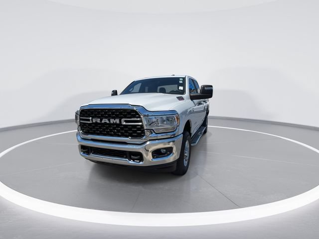 Used 2024 RAM 2500 Big Horn w/ Off Road Package AWD/4WD image 3