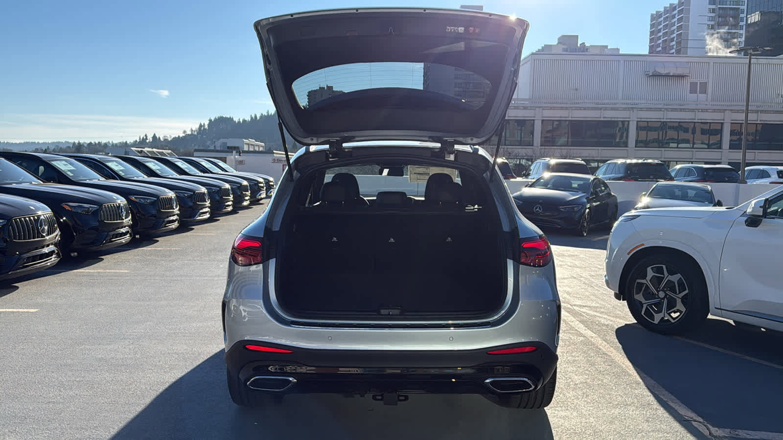 New 2026 Mercedes-Benz GLC 300 4MATIC image 8