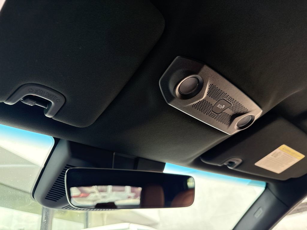 New 2025 VinFast VF 8 Plus AWD/4WD image 30