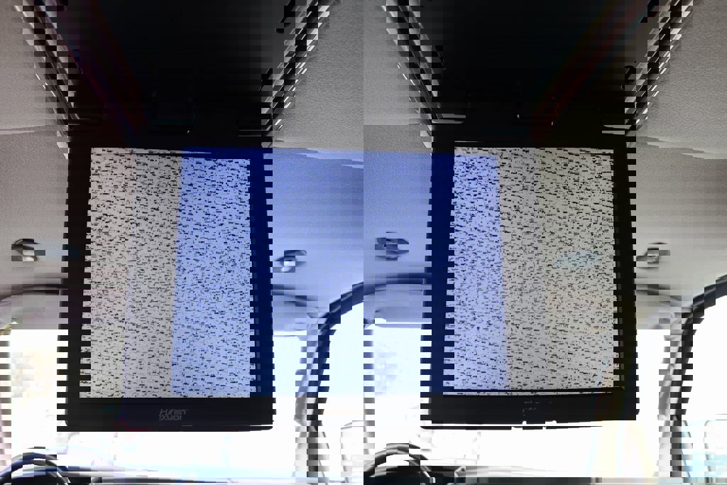 Used 2007 Chevrolet Express 1500 w/ Preferred Equipment Group image 17