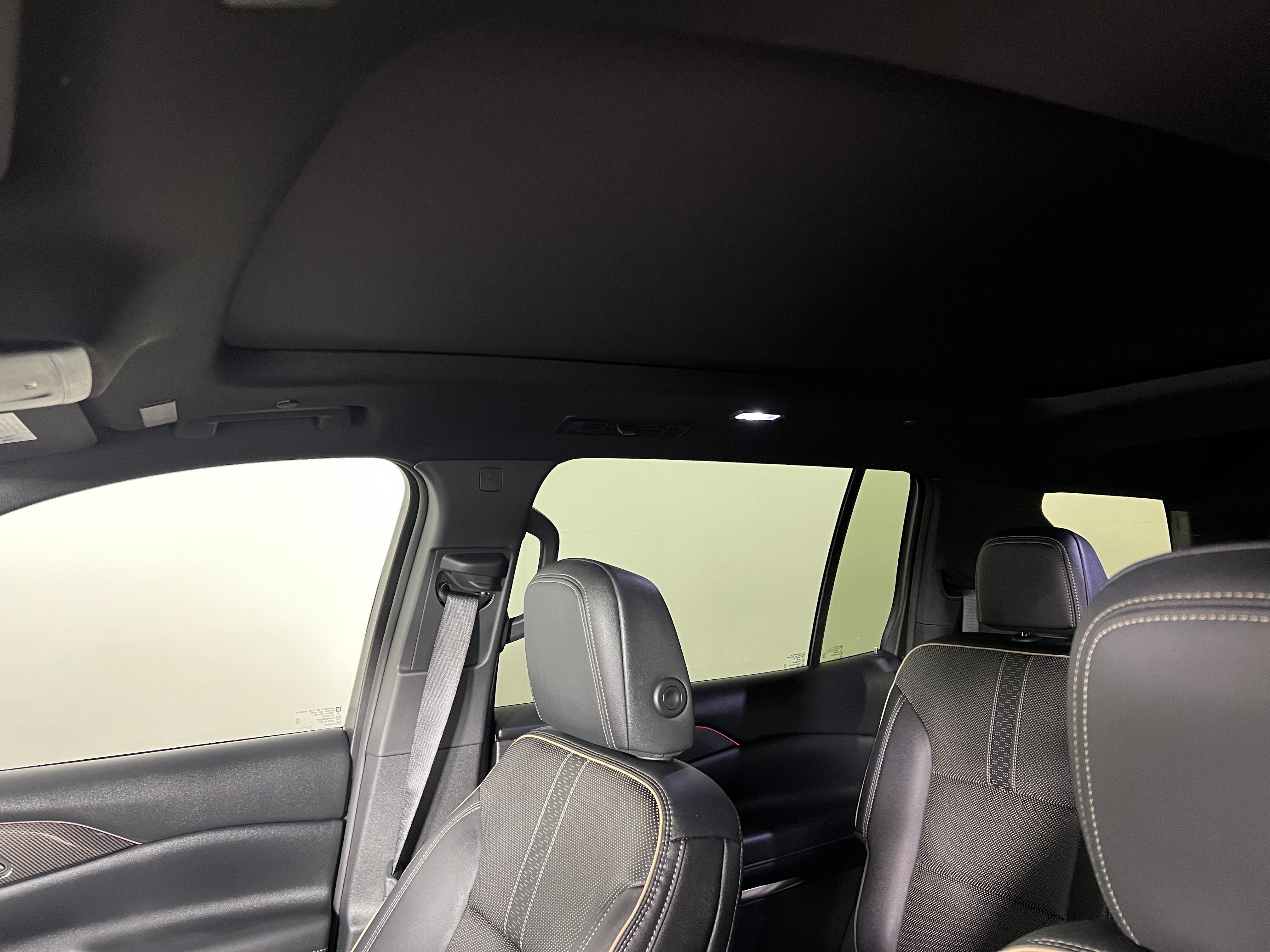 Used 2026 Chevrolet Traverse High Country AWD/4WD image 19