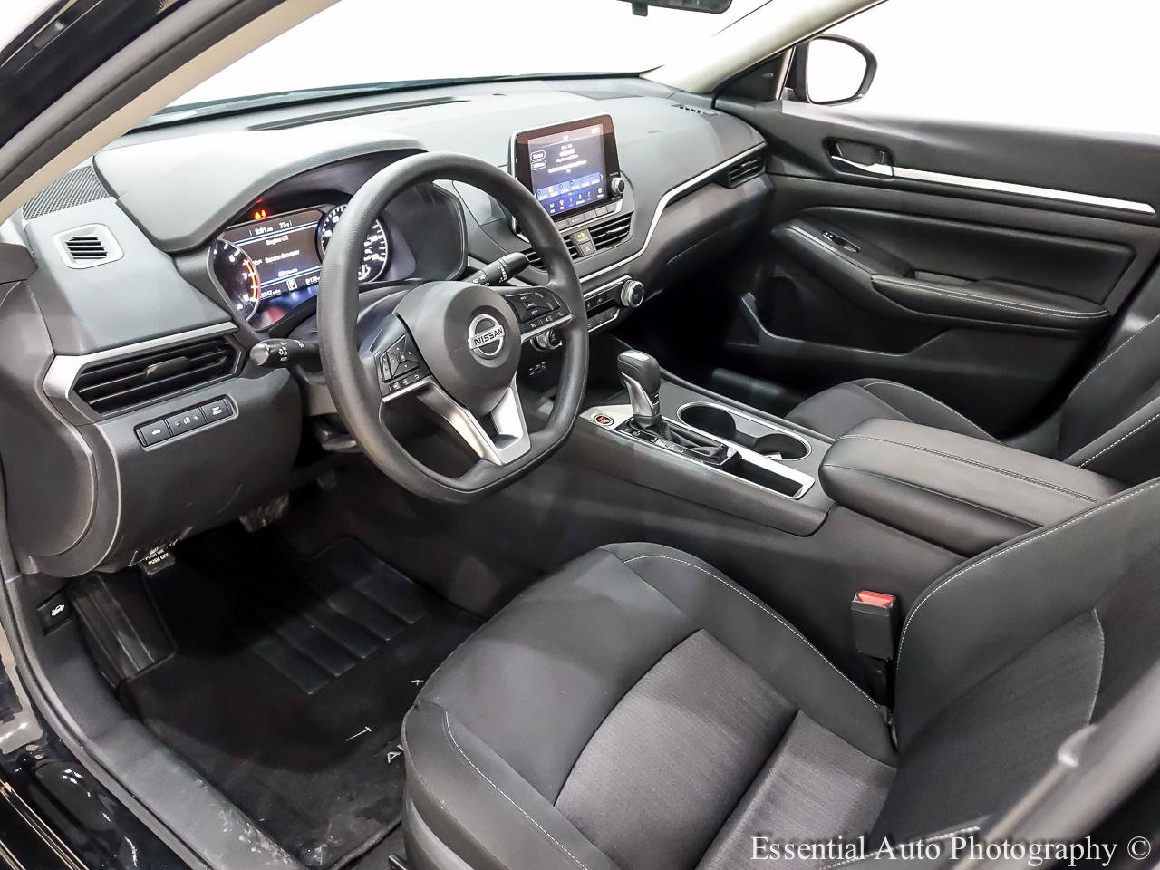 Used 2022 Nissan Altima 2.5 SV FWD image 14