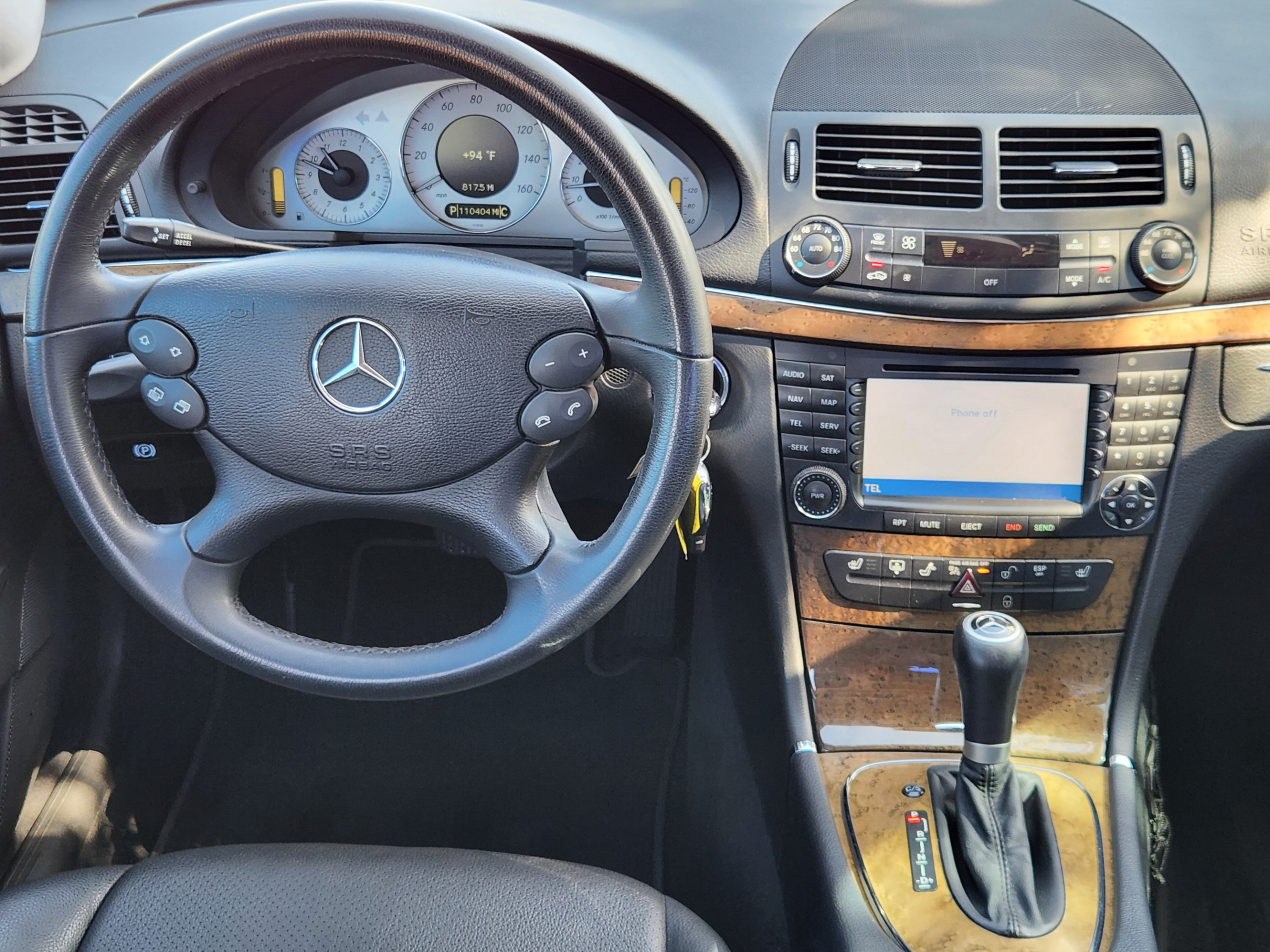 Used 2008 Mercedes-Benz E 350 Sedan image 22