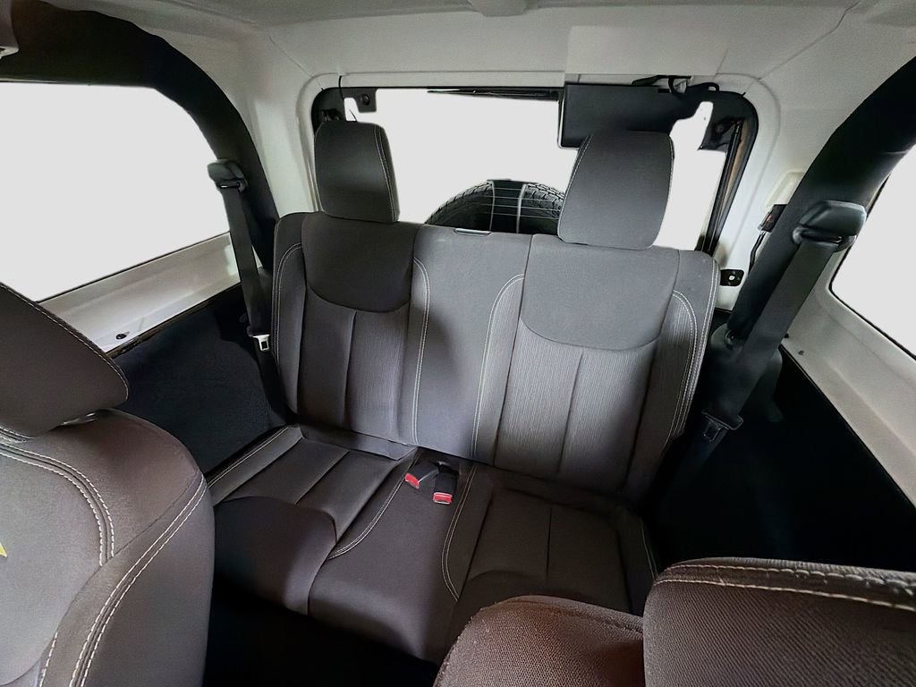 Used 2015 Jeep Wrangler Sahara w/ Trailer Tow Group image 20