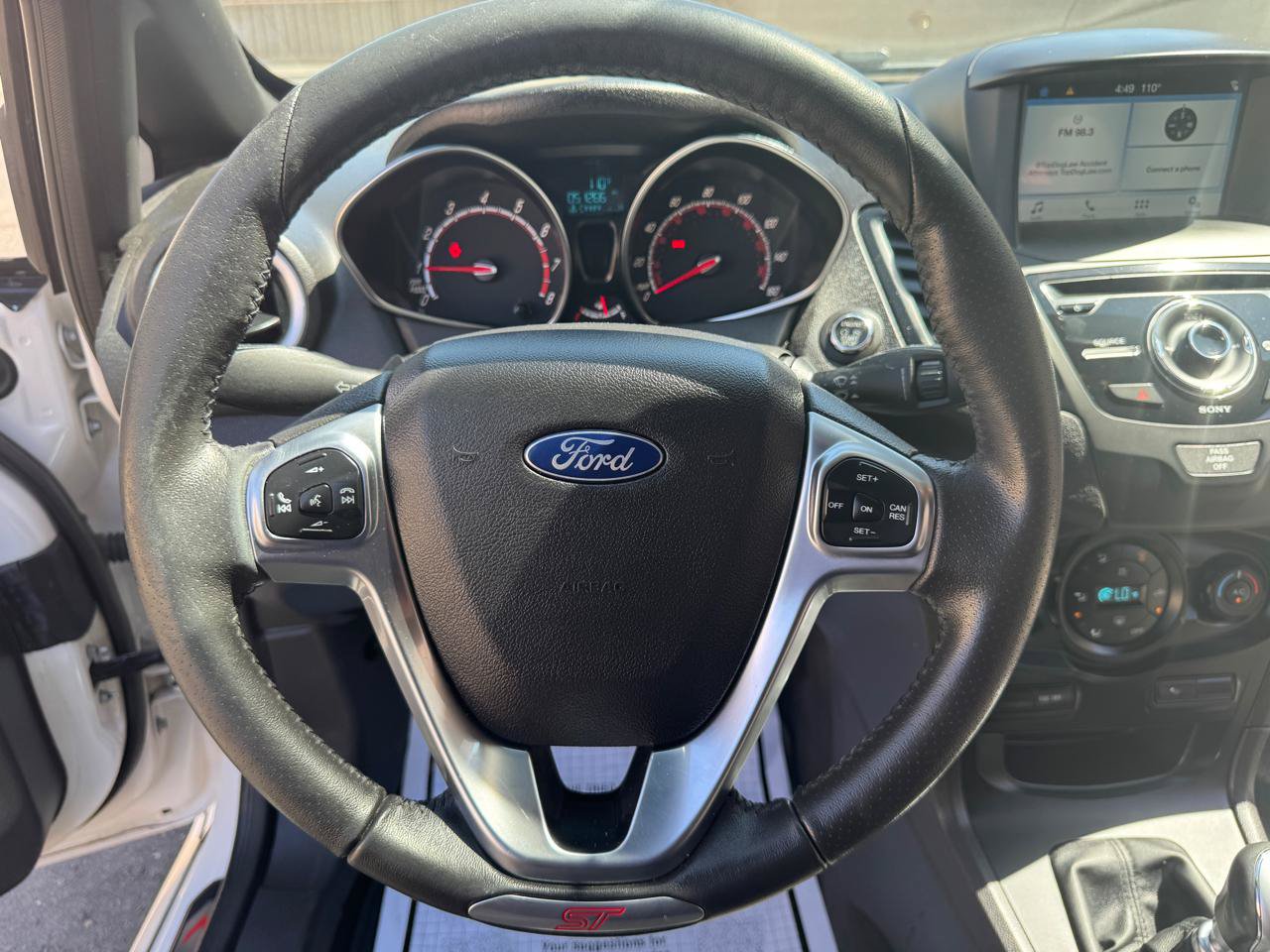 Used 2017 Ford Fiesta ST FWD image 24