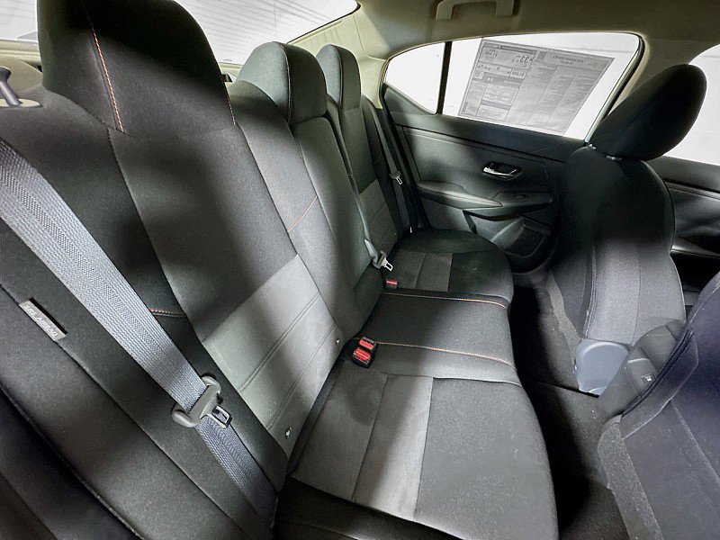 Used 2025 Nissan Sentra SR w/ Midnight Edition FWD image 25