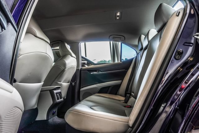 Used 2022 Toyota Camry XLE FWD image 43