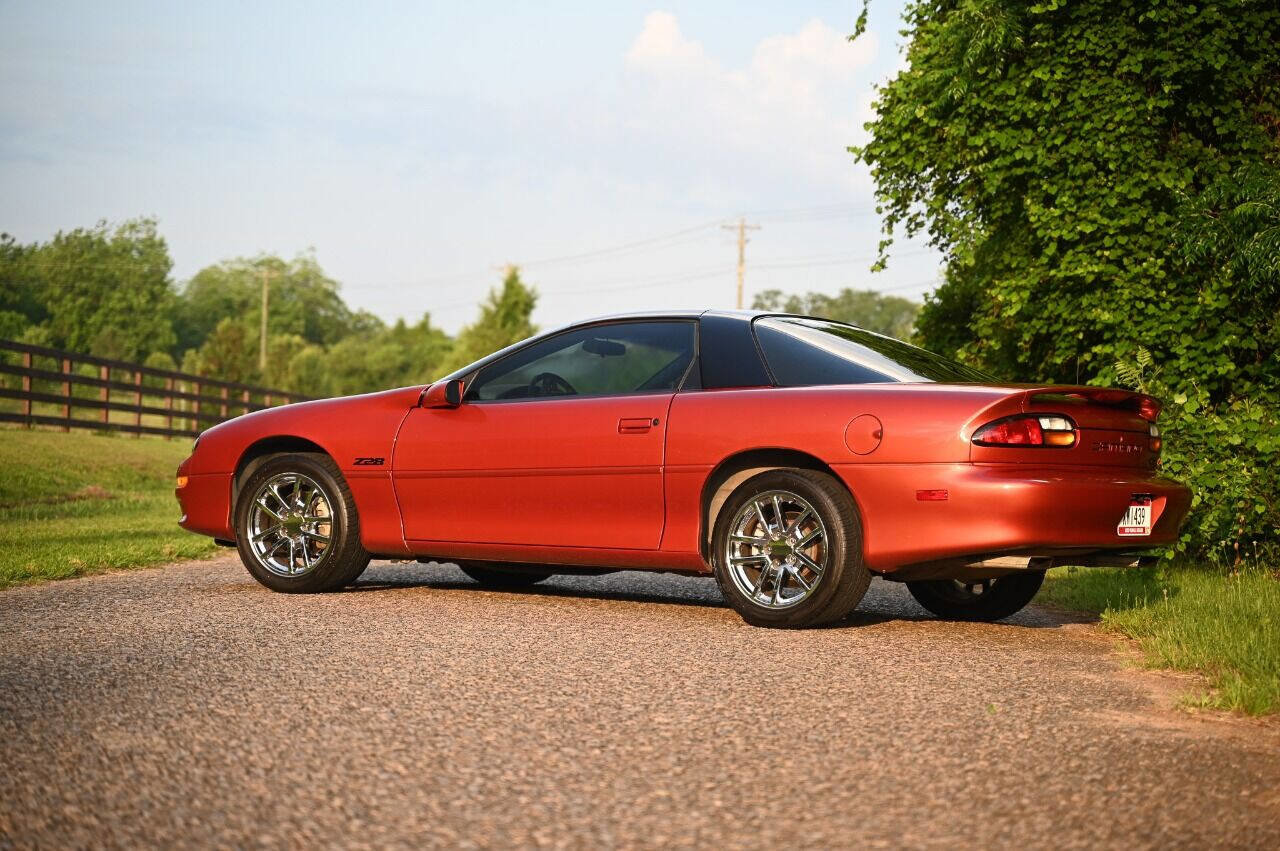 Used 2001 Chevrolet Camaro Z28 w/ Preferred Equipment Group 2 RWD image 6