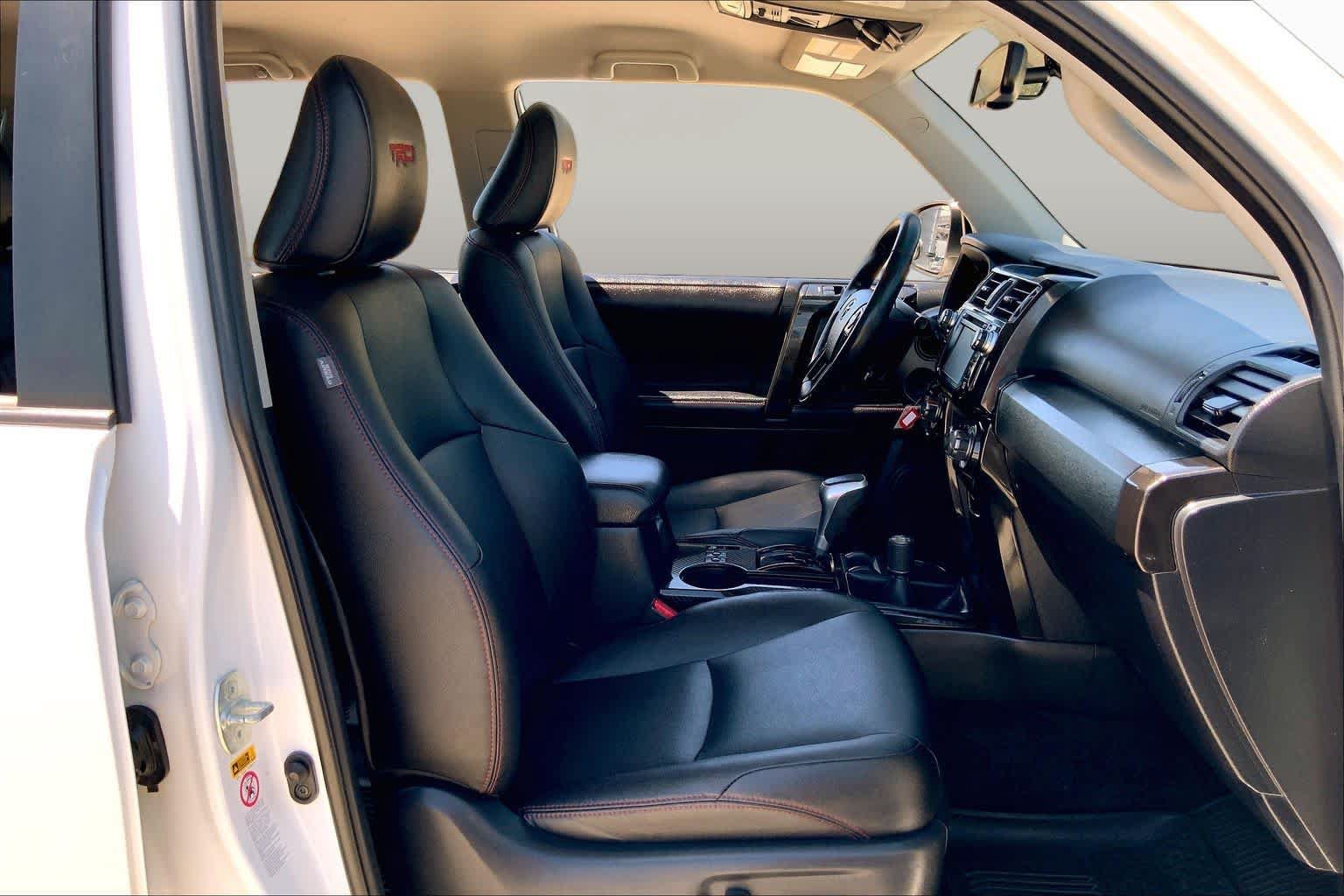 Used 2018 Toyota 4Runner TRD Pro AWD/4WD image 9