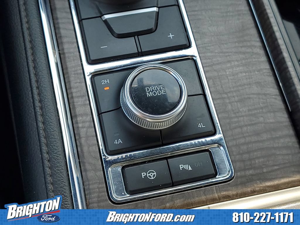 Used 2021 Ford Expedition Max Limited AWD/4WD image 34