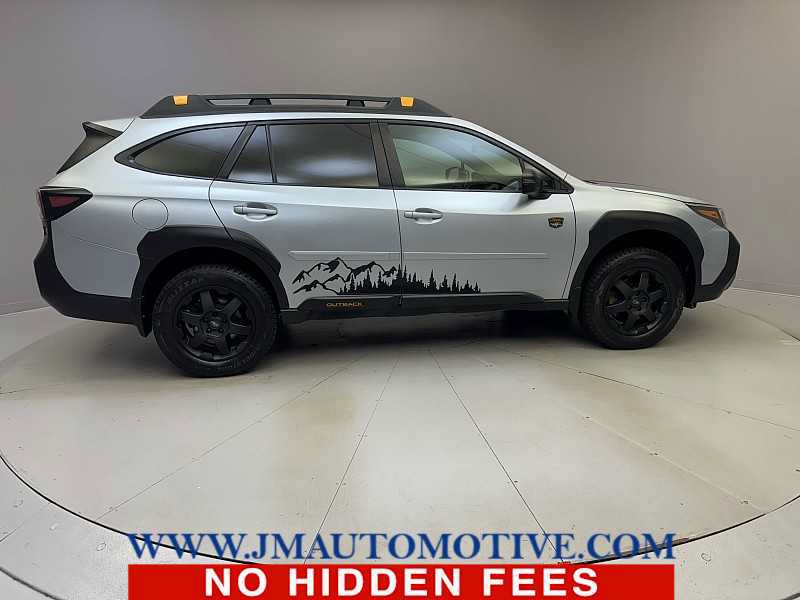 Used 2022 Subaru Outback Wilderness AWD/4WD image 6
