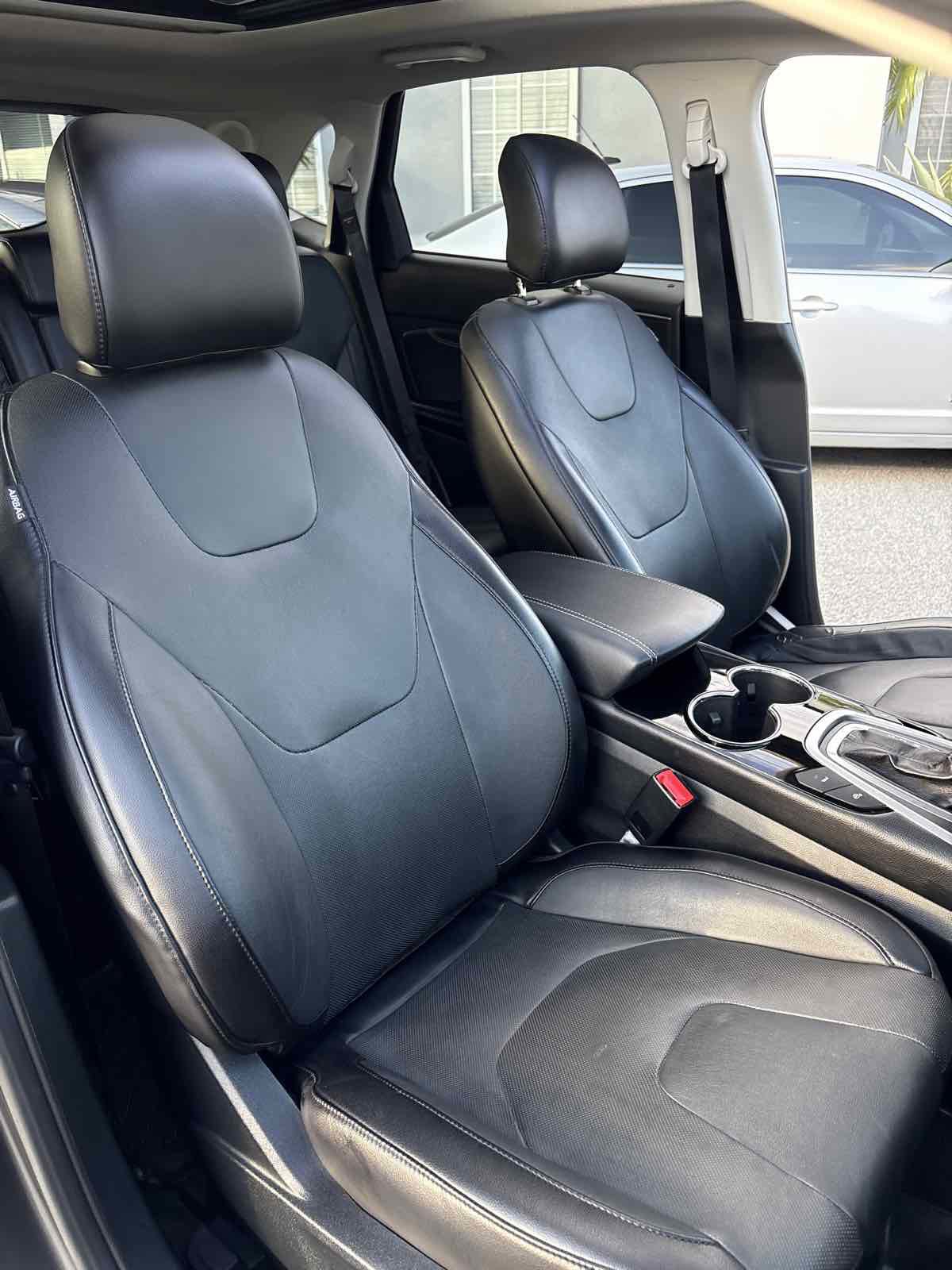 Used 2018 Ford Edge Titanium w/ Equipment Group 302A image 17