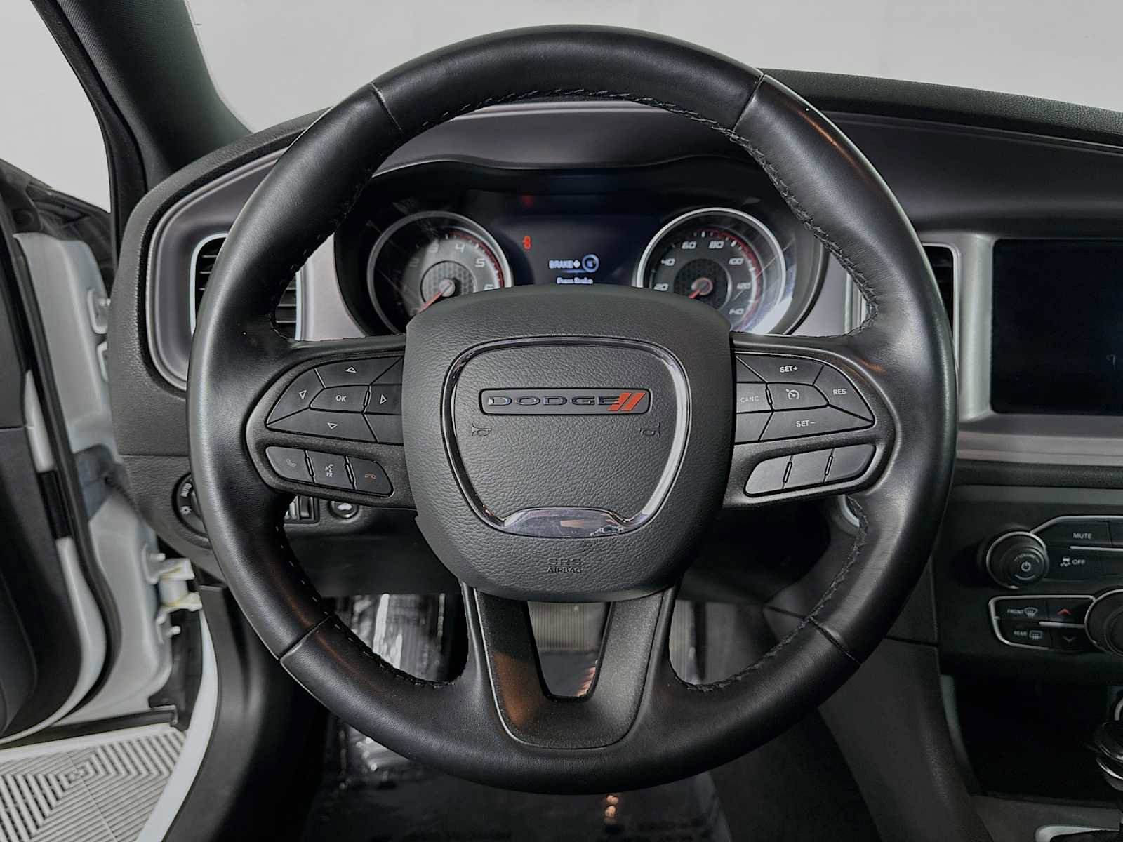 Used 2023 Dodge Charger SXT image 11
