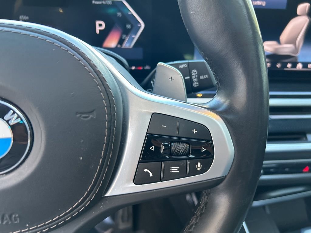 Used 2024 BMW X7 xDrive40i w/ M Sport Package image 67