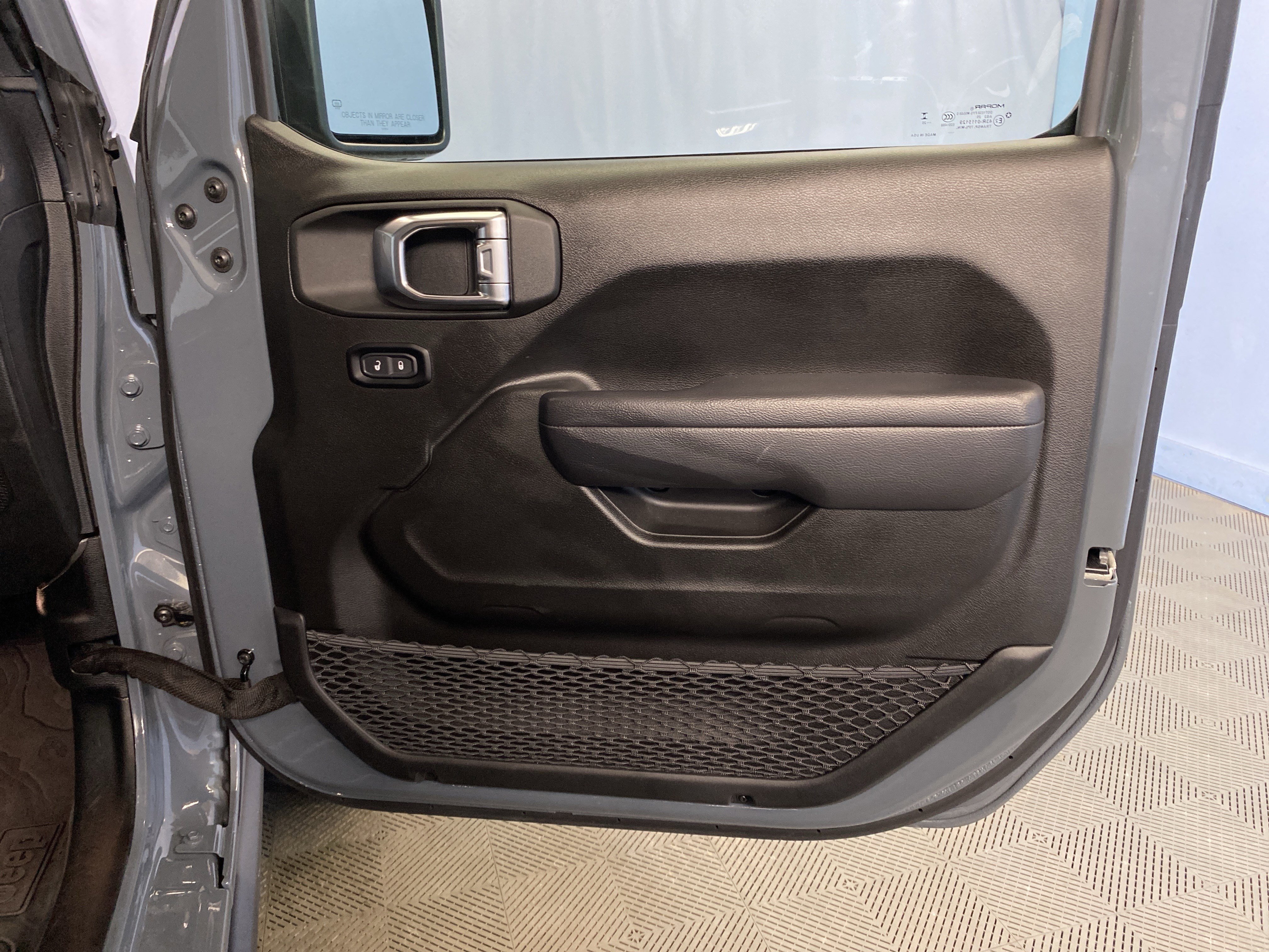 Certified 2025 Jeep Wrangler Willys image 46